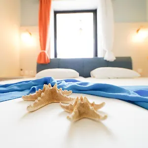 Dionisos Palms Apartament